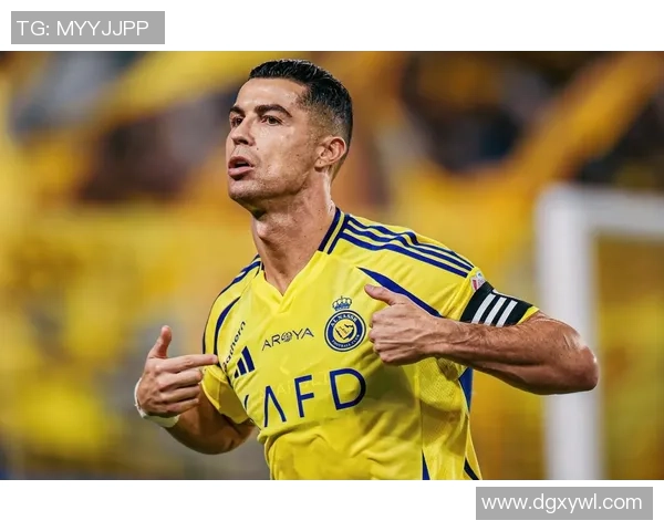 各大足球球星踢法特点分析:从梅西到C罗的技术风格与战术影响 各大足球球星踢法特点分析:从梅西到C罗的技术风格与战术影响